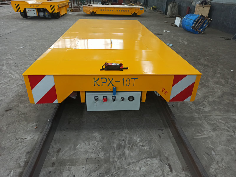 10 tonnellate di carri da trasporto industriali pesanti