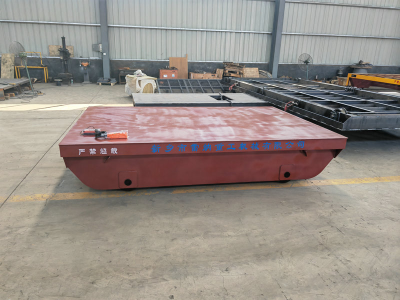 Equipaggiamento per la gestione dei materiali pesanti carrello di trasporto ferroviario motorizzato