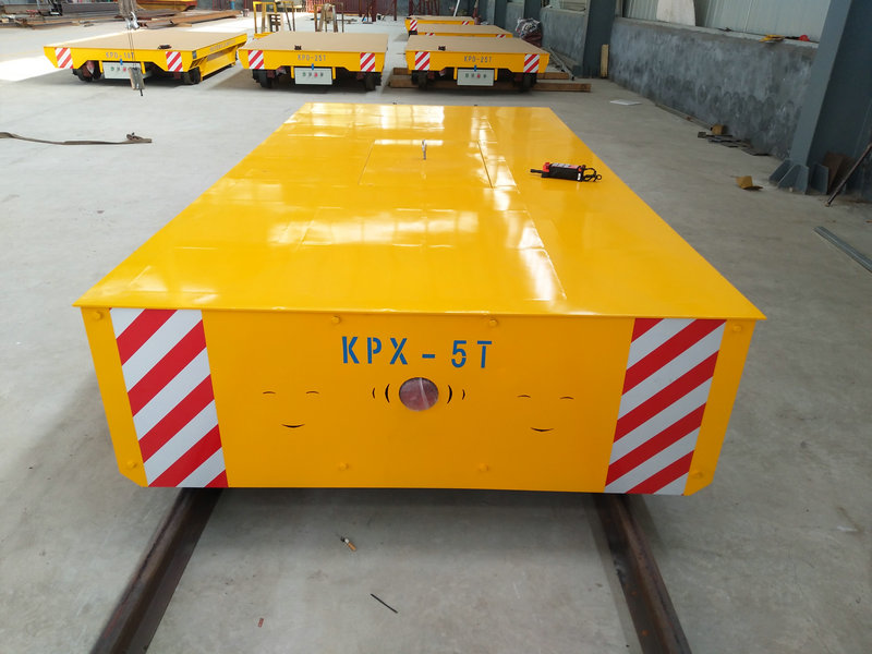 5 tonnellate Battery Rail Materials Trasferimento Tractor Cart