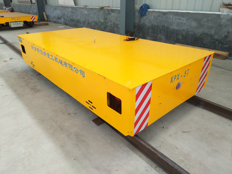 5 tonnellate Battery Rail Materials Trasferimento Tractor Cart