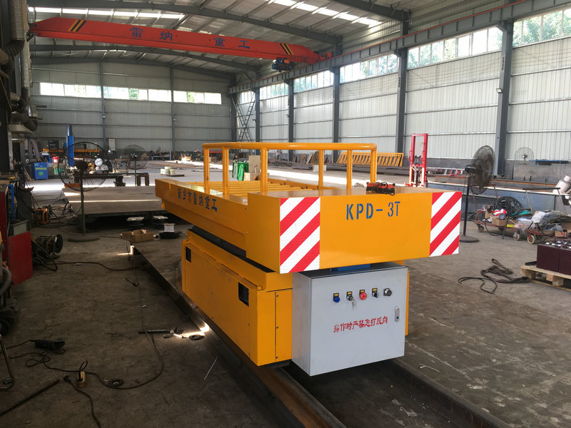 3T Rail trasforma il carrello piatto elettrico con ascensore