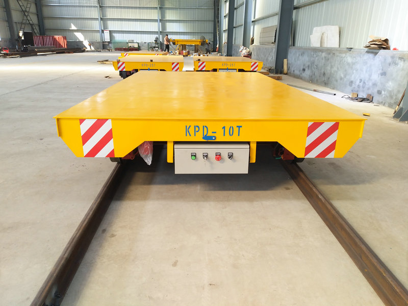 Corsa di trasferimento ferroviario a bassa tensione