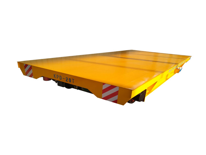 Capacità: 20 tonnellate per il trasporto di materiali pesanti