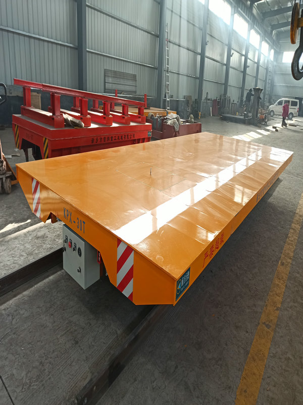 Batterie alimentate da 30 tonnellate e carrello di trasferimento ferroviario a molla