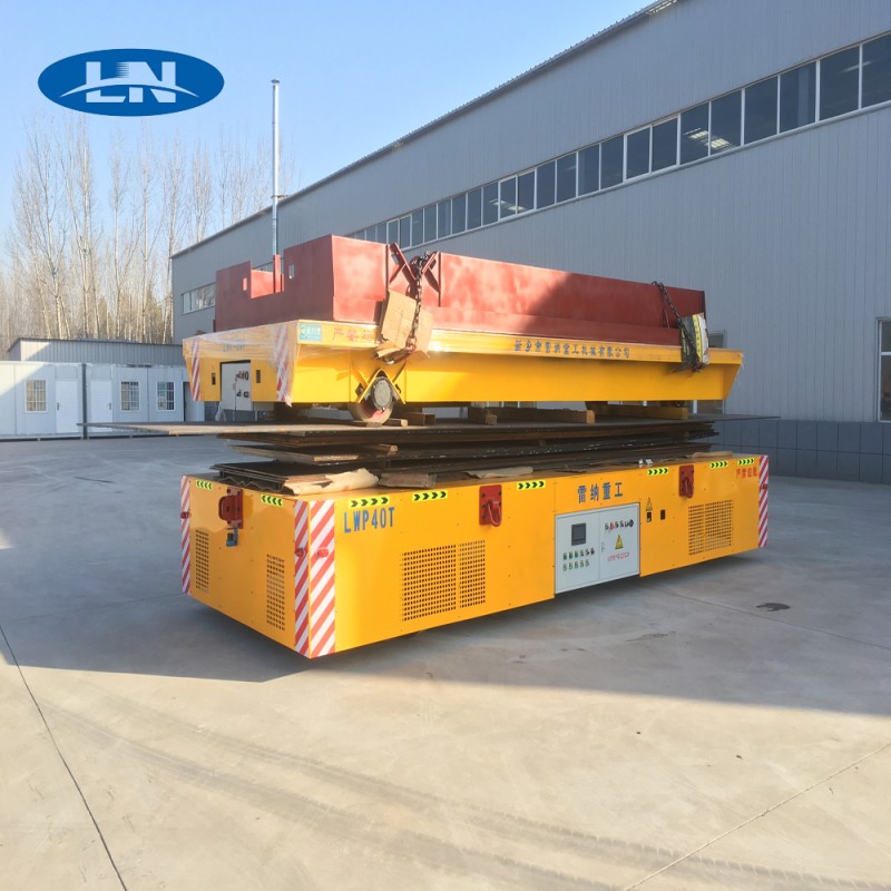 Come funziona un carrello elettrico senza traccia